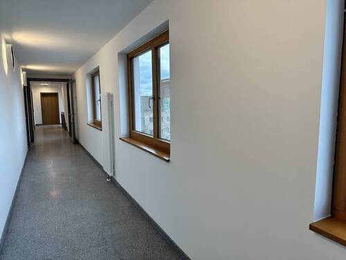 Hausflur - 2 Zimmer Etagenwohnung zur Miete in Frankfurt am Main