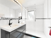 Badezimmer - Etagenwohnung mit 78,00 m&sup2; in Leonberg zum Kaufen