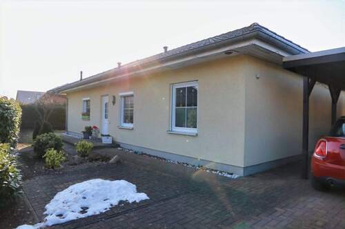 Frontansicht - 4 Zimmer Einfamilienhaus zum Kaufen in Panketal