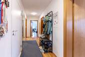 Flur - 4 Zimmer Etagenwohnung in Karlsruhe