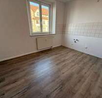 NEUE EBK möglich ****** - Bad mit Fenster 2OG = DG - Chemnitz Sonnenberg