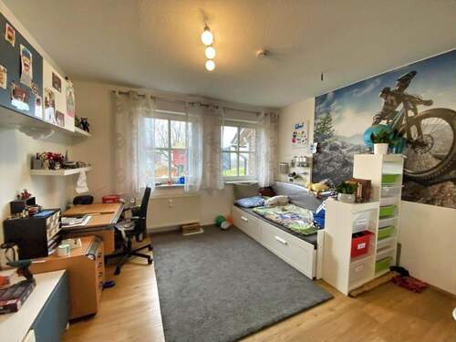 helles Kinderzimmer - 