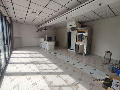 Haus li - Verkaufsraum - 