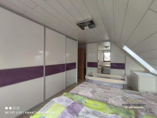 Haus li- OG - Schlafzimmer - 