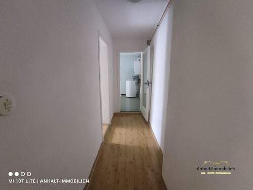 Haus re - EG - Flur 2 - 