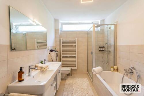 Badezimmer EG - Bungalow mit 157,90 m&sup2; in Neu-Isenburg / Gravenbruch zum Kaufen