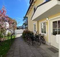 Wohnraum auf zwei Ebenen: Gartenwohnung mit zwei Terrassen, flexiblem Souterrain & S-Bahn-Anbindung - München Allach-Untermenzing