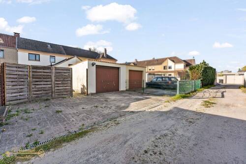 Garage - 