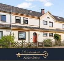 Klein, fein und voller Möglichkeiten - Reihenmittelhaus mit Potenzial - Delmenhorst Schafkoven/Donneresch