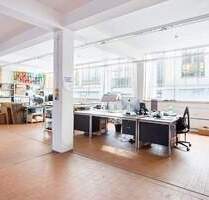 Atelier, Büroplatz, Co-Working, Community in Maxvorstadt - All-in-Miete - München