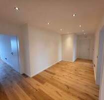 Perfekt für ein junges Paar - 3-Zimmer-Wohnung, frisch saniert, modern und bezugsfertig! - Mühldorf