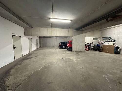 Garage - 