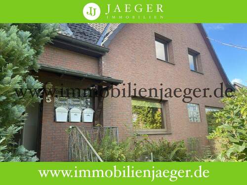 Hausfront - Poppenbüttel - Baugrundstück 814 m² mit Altbestand - EFH - in einer kleinen Wohnstraße im Alstertal