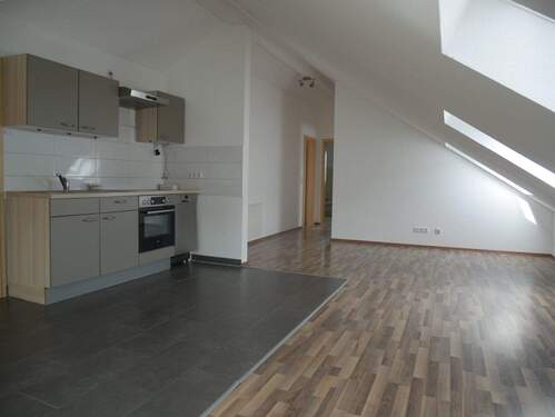 Wohnzimmer und Küche - 