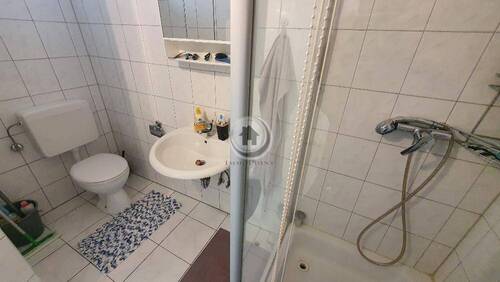 Bad - Bild 1 - möbliert - 