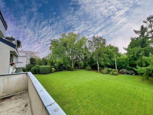 Aussicht in den Garten - 