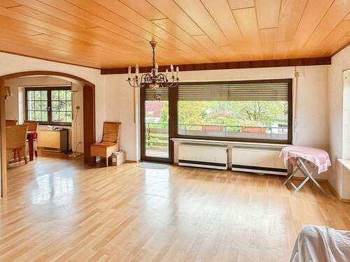 EG Wohnzimmer mit Balkon - Einfamilienhaus mit 155,90 m² in Bad Marienberg zum Kaufen