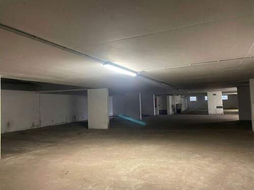 Tiefgarage - 