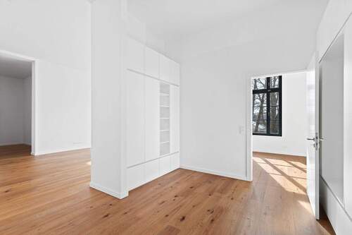 Bild 2 - 4 Zimmer Etagenwohnung zum Kaufen in Hamburg