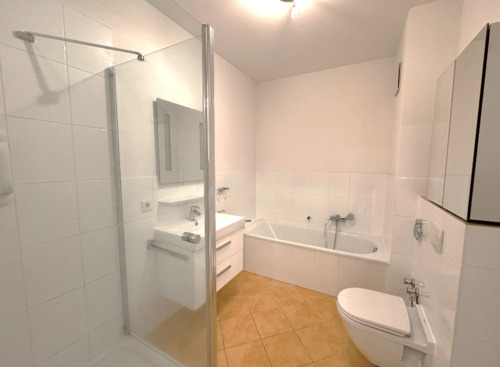 Vollbad mit Wanne... - 