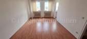 Wohnzimmer - SOFORT BEZUGSFREI: Moderne 1-Zimmerwohnung in zentraler Lage mit TG-Stellplatz