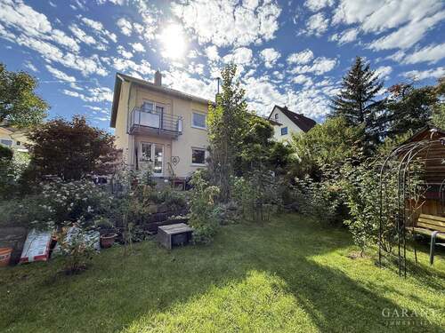 Ansicht2 - Charmante Doppelhaushälfte in Pfullingen - modernisiert & einzugsbereit