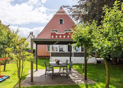 Rückansicht - Ankommen und wohlfühlen: Modernisiertes Zuhause für die Familie!