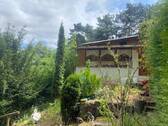 Bungalow-Ansicht Eingangsseite Bild 3 - Leben über der Stadt, Gartengrundstück Alteburg Arnstadt