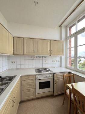 Einbauküche - 2 Zimmer Etagenwohnung in Limbach-Oberfrohna