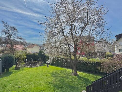 Gartenbereich mit Zierteich - 