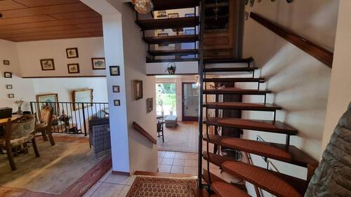 Bild 3 - 6 Zimmer Reihenmittelhaus in Mettmann