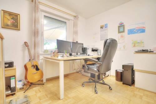 Büro EG - 