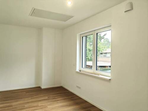 Zimmer 2 - 