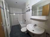 Bad - 2 Zimmer Etagenwohnung in Chemnitz