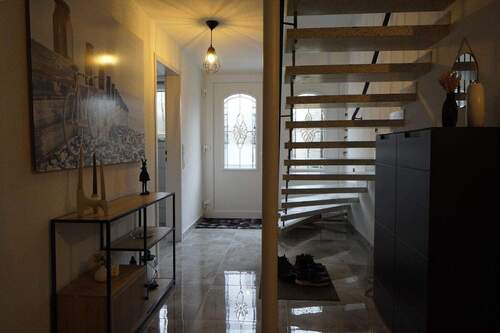 Flur - Doppelhaushälfte mit 107,50 m&sup2; in Munderkingen zum Kaufen