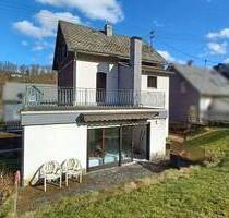 Zweifamilienhaus mit Potenzial in ruhiger Wohngegend! - Siegen Eiserfeld