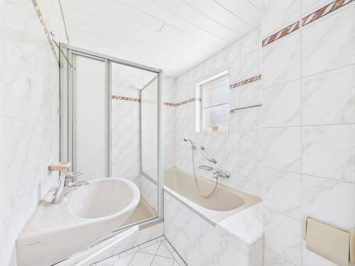 Badezimmmer Erdgeschoss - 