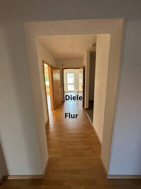 Flur und Diele - Büro in Wiesenbach