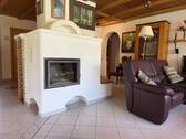 EG - Kaminofen mit Sitzbank - 