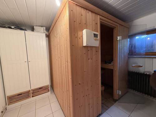 KG - Sauna mit Dusche/WC - 