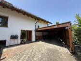Carport - Platz fürs Auto - 
