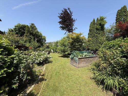 Wundervoll angelegter Garten - 