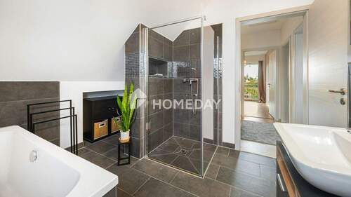 1. OG Badezimmer 2 - 