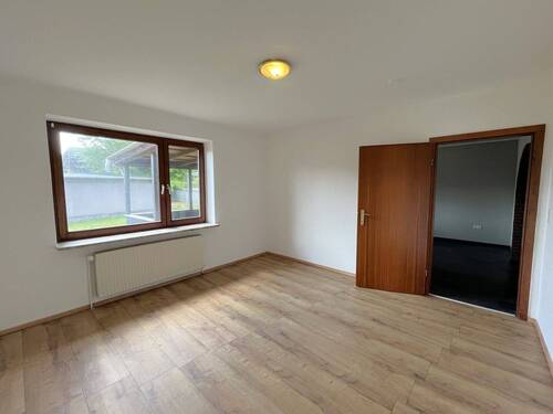 Schlafzimmer EG - 