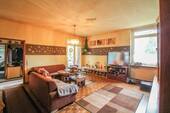 Wohnzimmer EG rechts - 
