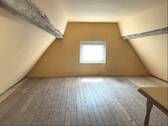 Raum im Dachgeschoss - 