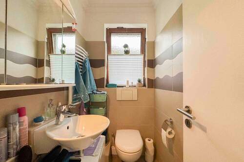 13. Gäste WC - 
