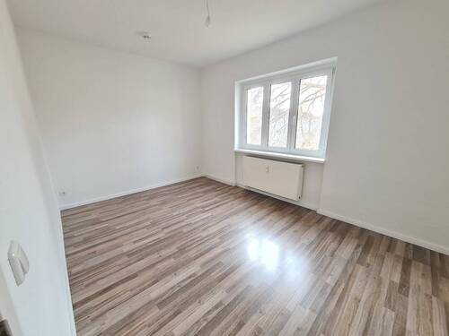 Zimmer2 - Etagenwohnung mit 68,80 m² in Magdeburg zur Miete