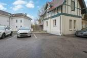 Stellplatz im Hinterhof - 