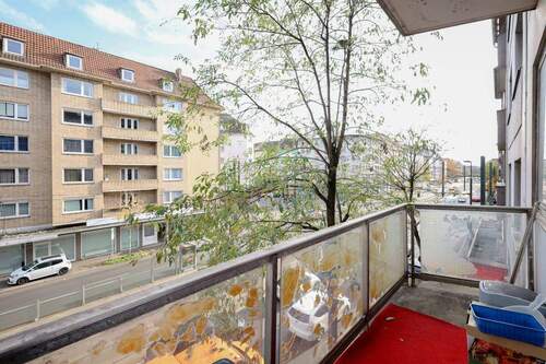 Balkon - Etagenwohnung mit 32,00 m&sup2; in Düsseldorf zum Kaufen